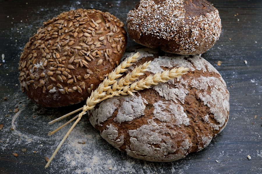 Brotlaibe in einer Bäckerei